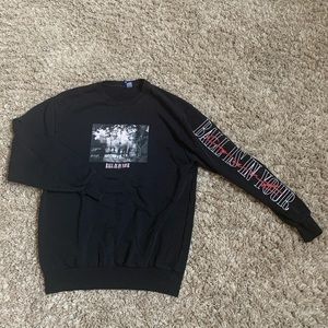 Heavy Graphic Sweatshirt